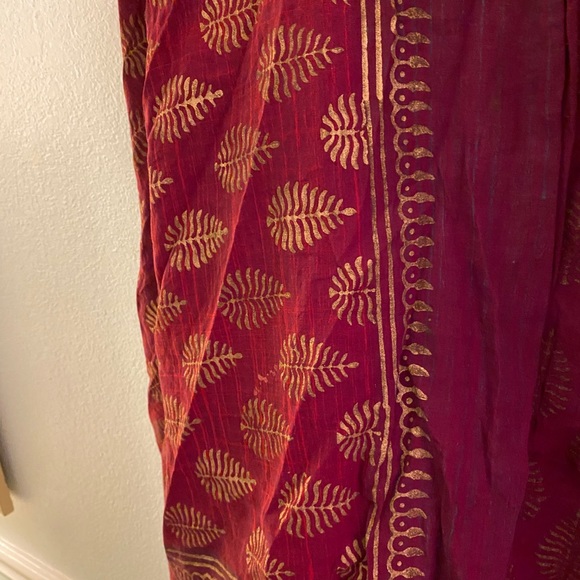 Vest - Picture 2 of 4